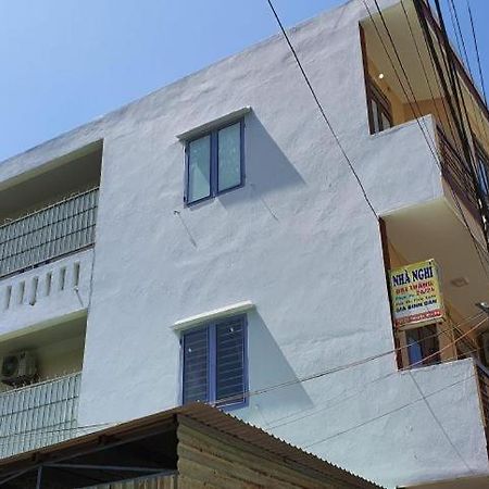 Spot On 1021 Dai Thang Motel Da Nang Buitenkant foto